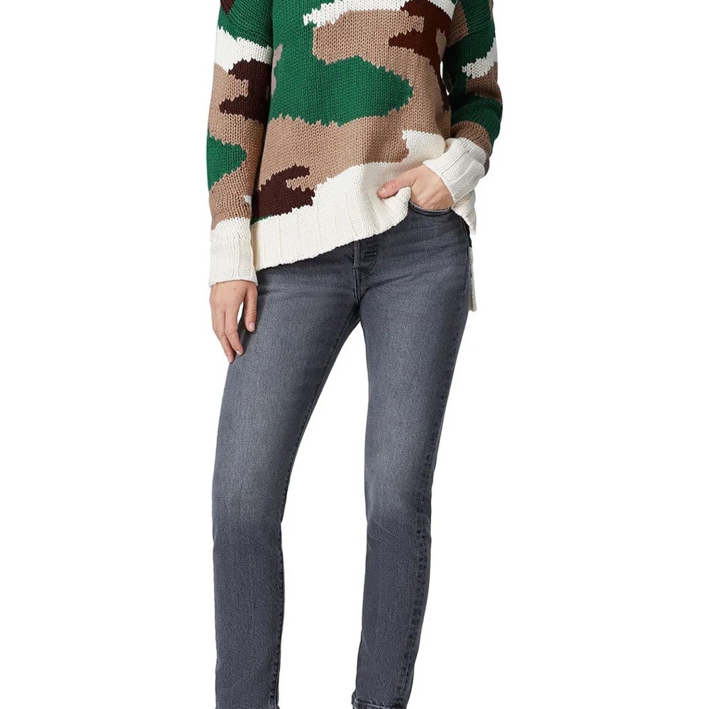 525 America Camo Chunky Knit Turtleneck Sweater - Picture 6 of 7